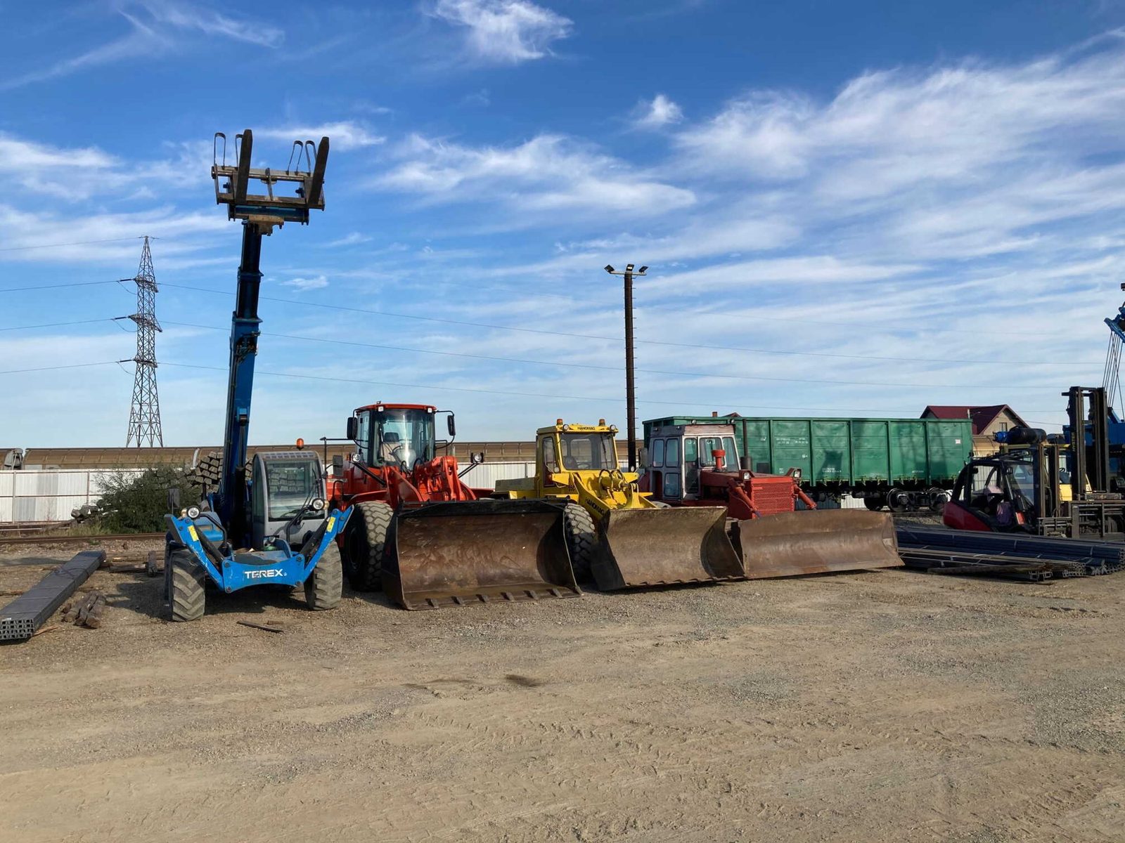 Buldozere și încărcătoare