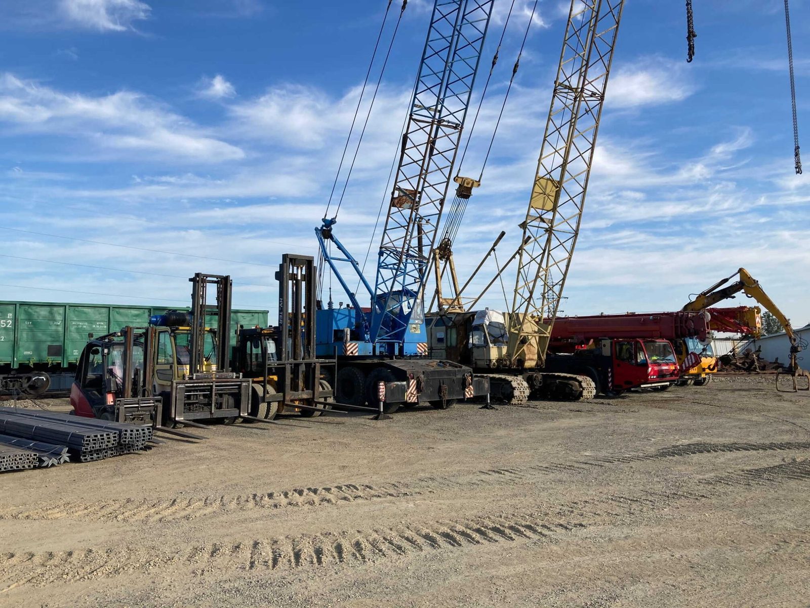 Flotă utilaje grele